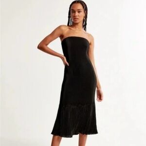 Gisele Pleated Midi Dress - Like New!